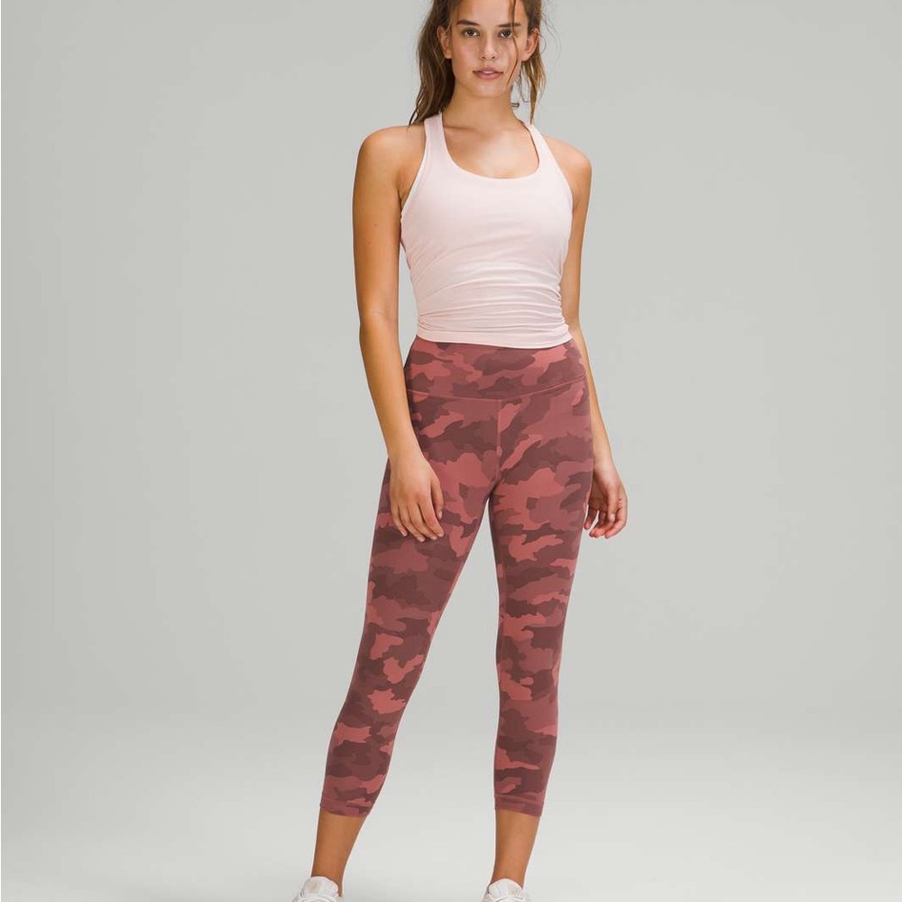Lululemon Wunder Train High-Rise Crop 23"